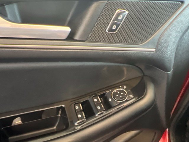 Used 2017 Ford Edge SEL w/ Equipment Group 201A FWD image 34