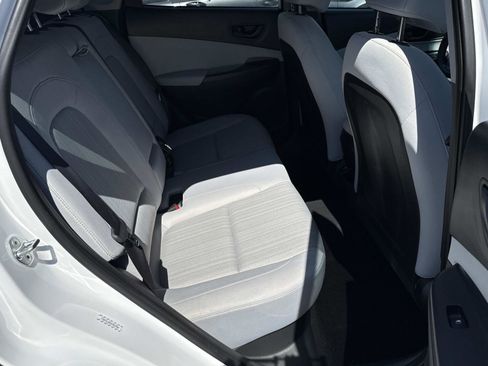 Certified 2023 Hyundai Kona SEL AWD/4WD image 21