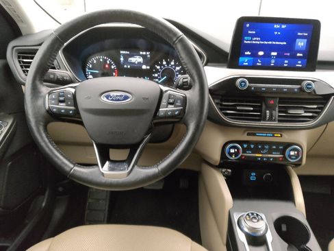 Used 2021 Ford Escape SEL image 22