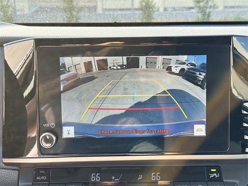 Used 2025 Toyota Camry LE image 26