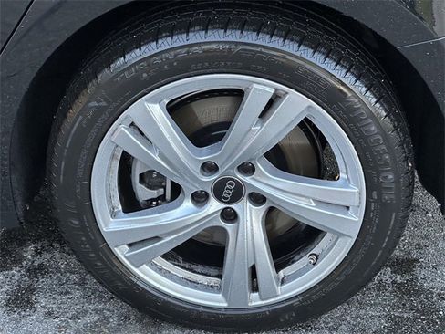 Certified 2025 Audi A5 2.0T Premium w/ Convenience Package image 8