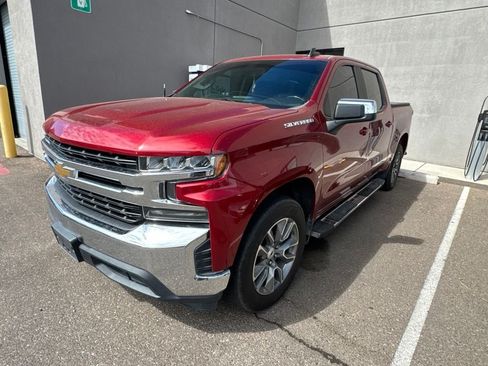 Used 2020 Chevrolet Silverado 1500 LT w/ All-Star Edition RWD image 2
