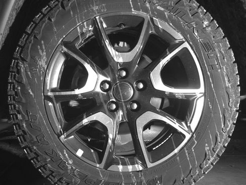 Used 2025 Jeep Compass Trailhawk AWD/4WD image 14