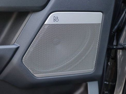 New 2026 Ford F250 Lariat w/ Black Appearance Package image 25