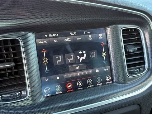 Used 2018 Dodge Charger SXT Plus w/ Driver Confidence Group image 26