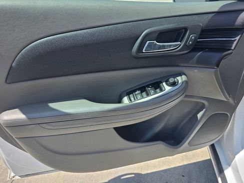 Used 2016 Chevrolet Malibu LS w/ Protection Package FWD image 8