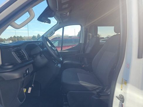 Used 2024 Ford Transit 350 XLT image 7