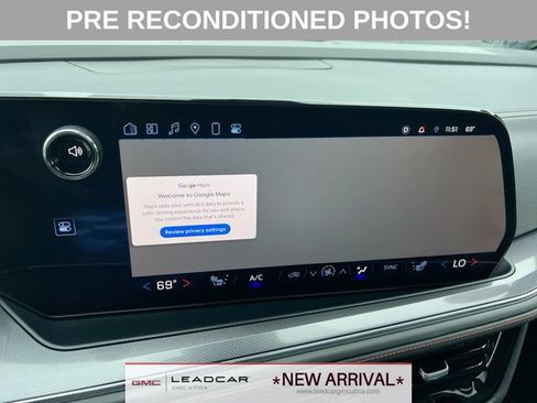 Used 2025 Chevrolet Tahoe RST w/ Comfort Package AWD/4WD image 14