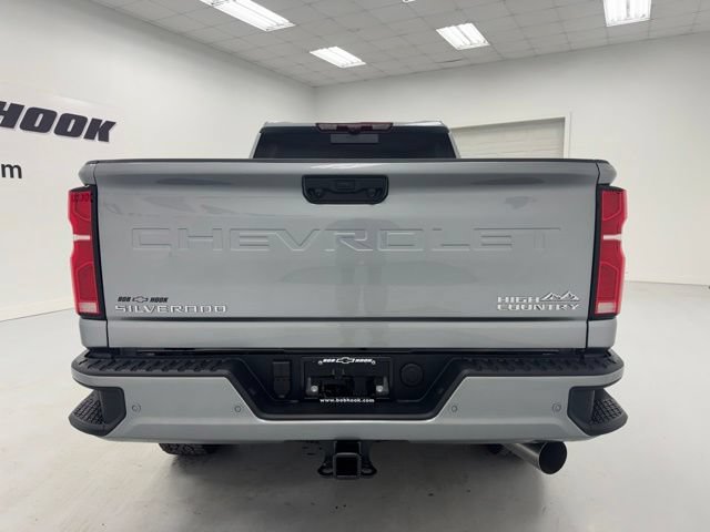 New 2026 Chevrolet Silverado 2500 High Country w/ High Country Premium Package AWD/4WD image 6