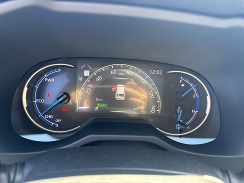 New 2025 Toyota RAV4 XSE AWD/4WD image 19