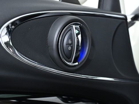 Used 2023 MINI Cooper Clubman S w/ Premium Package image 25