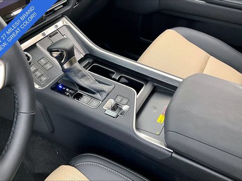 Used 2026 Lexus GX 550 AWD/4WD image 18