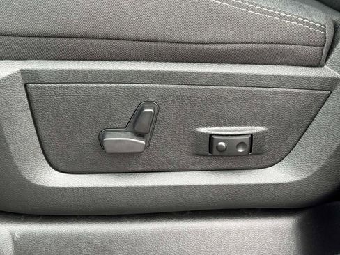 New 2026 RAM 2500 Big Horn AWD/4WD image 30