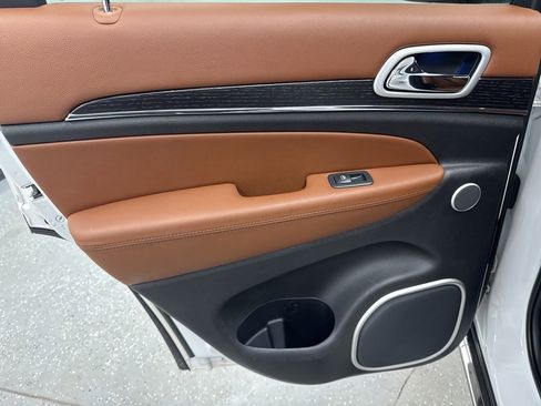 Used 2020 Jeep Grand Cherokee Summit w/ Skid Plate Group image 21