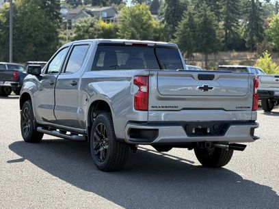 New 2025 Chevrolet Silverado 1500 Custom w/ Turbomax Blackout Package