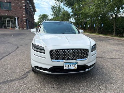 Used 2022 Lincoln Nautilus Reserve w/ Equipment Group 201A AWD/4WD image 11