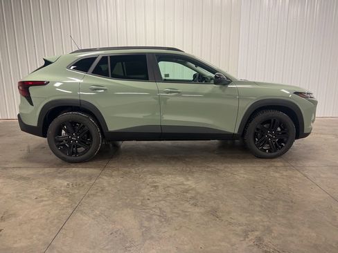 New 2026 Chevrolet Trax ACTIV w/ Driver Confidence Package image 2