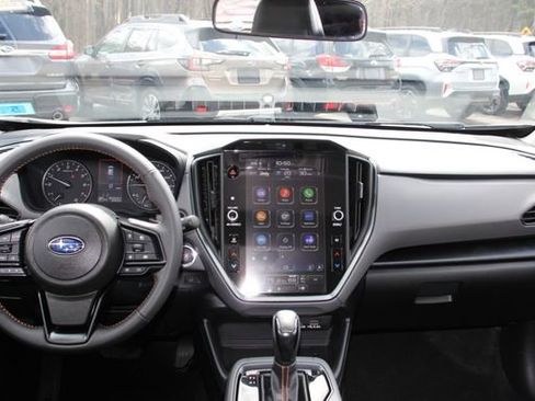 Certified 2024 Subaru Crosstrek 2.5i Limited image 32