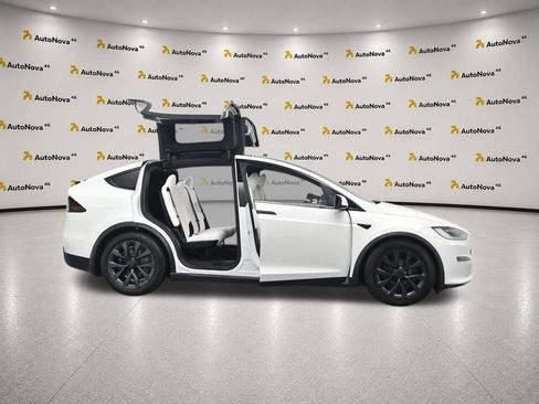 Used 2022 Tesla Model X AWD/4WD image 58