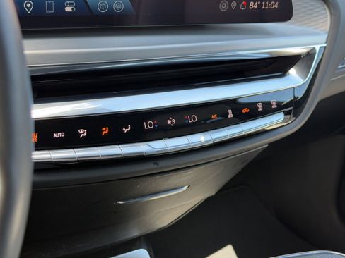 Certified 2024 Cadillac Lyriq Sport AWD/4WD image 17