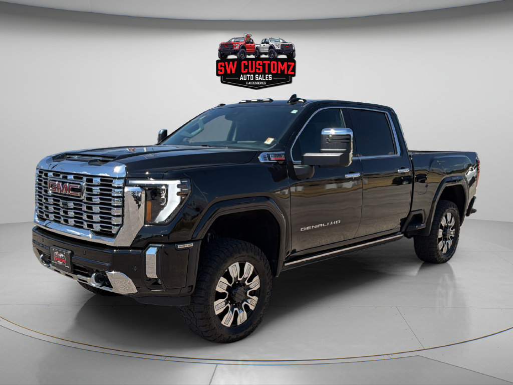 Used 2025 GMC Sierra 2500 Denali w/ Denali Reserve Package AWD/4WD image 3
