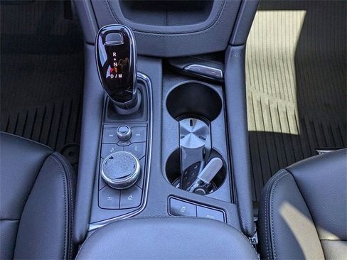 New 2025 Cadillac XT6 Luxury image 20