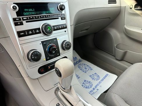Used 2012 Chevrolet Malibu LS image 16
