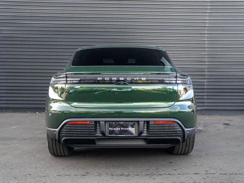 New 2026 Porsche Macan 4 Electric AWD/4WD image 12