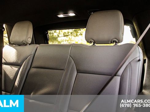 Used 2024 Chevrolet Tahoe LT image 19