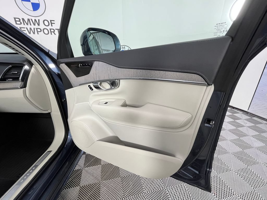 Used 2025 Volvo XC90 B6 Ultra w/ Protection Package Premier AWD/4WD image 26
