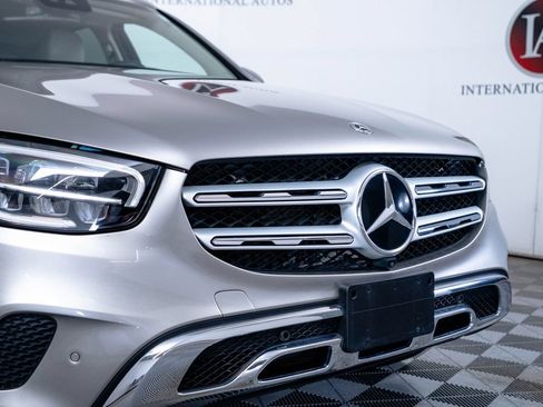 Used 2022 Mercedes-Benz GLC 300 4MATIC image 10