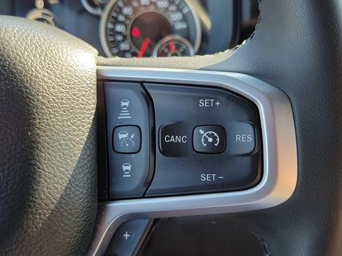 Used 2025 RAM 1500 Big Horn RWD image 18