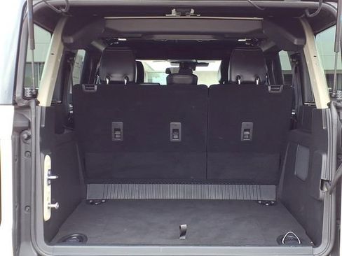 Certified 2025 Ford Bronco Outer Banks w/ Sasquatch Package AWD/4WD image 8