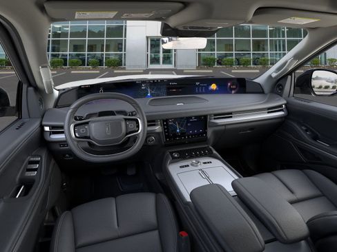 New 2025 Lincoln Navigator L Reserve image 9