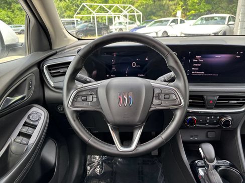 Used 2025 Buick Encore GX Preferred FWD image 33