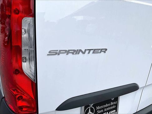 New 2025 Mercedes-Benz Sprinter 2500 image 7