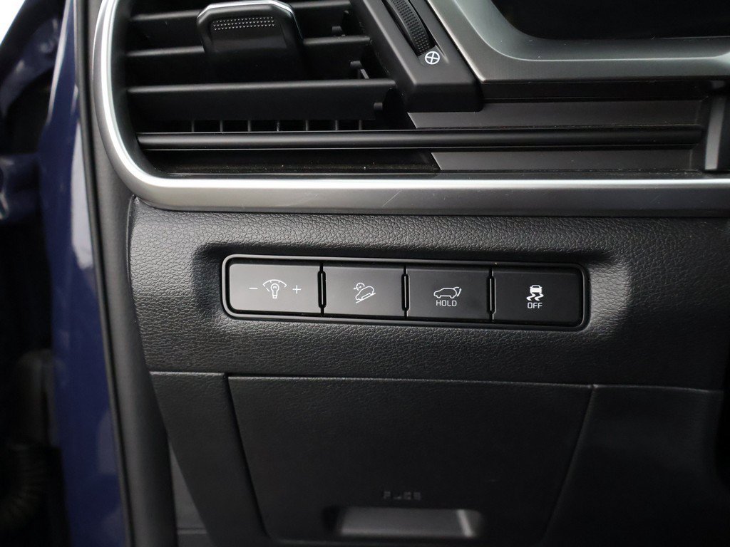 Used 2025 Kia Telluride S AWD/4WD image 42