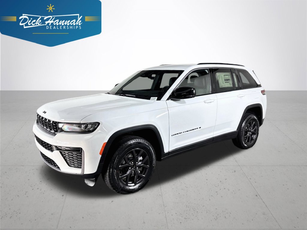 New 2027 Jeep Grand Cherokee Altitude AWD/4WD image 1