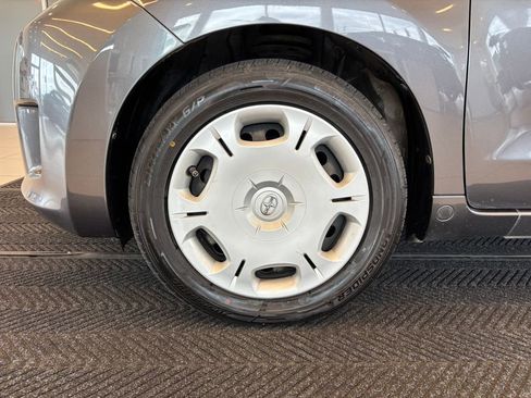 Used 2012 Scion xD FWD image 12
