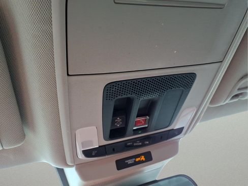 Certified 2024 Honda Accord EX image 23