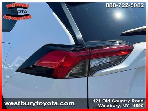 Used 2024 Toyota RAV4 XLE w/ Convenience Package AWD/4WD image 13