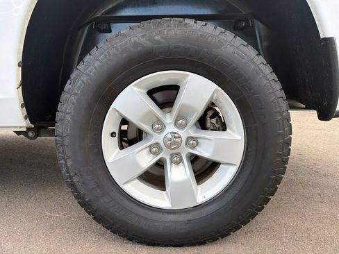 Used 2022 RAM 1500 Tradesman w/ Chrome Appearance Group AWD/4WD image 33