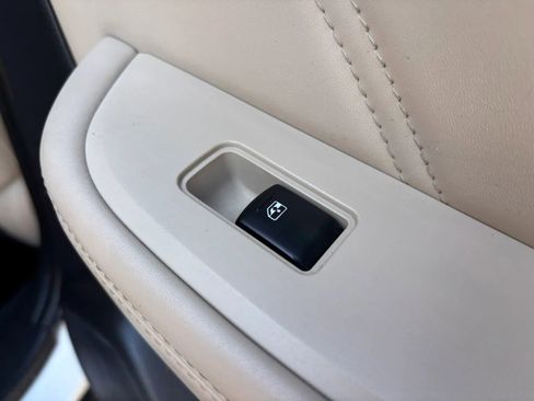 Used 2018 Subaru Outback 2.5i Limited w/ Popular Package #2 image 59