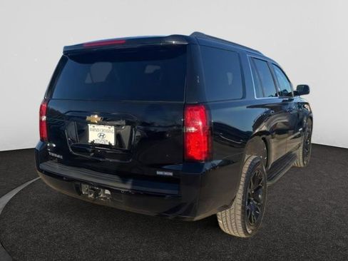 Used 2018 Chevrolet Tahoe LS image 3