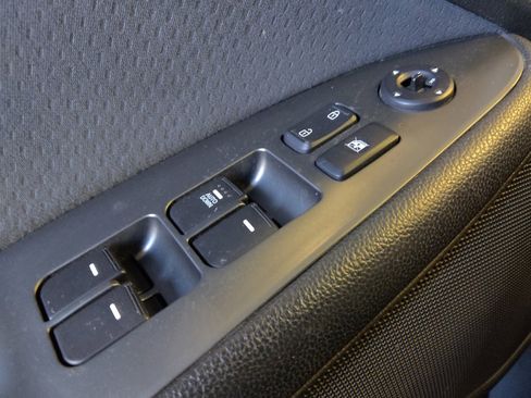 Used 2015 Kia Optima LX FWD image 27