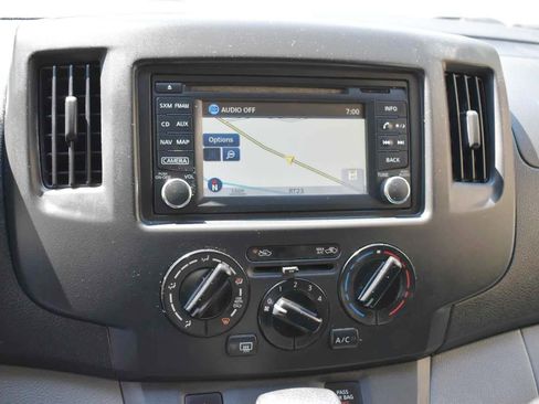 Used 2015 Chevrolet City Express LT w/ Technology Package FWD image 26