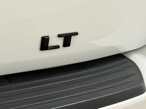 Certified 2023 Chevrolet Tahoe LT w/ Luxury Package AWD/4WD image 18