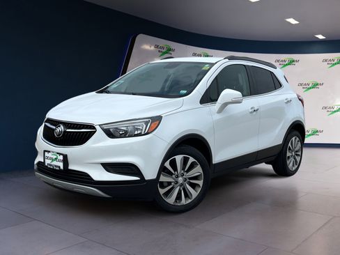 Used 2018 Buick Encore Preferred FWD image 3