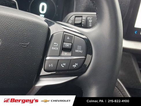 Used 2025 Ford Explorer Platinum w/ LUX Leather Package AWD/4WD image 28