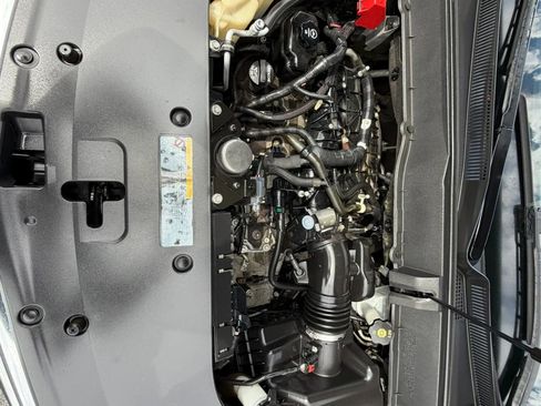 Used 2016 Chevrolet Traverse LT image 28